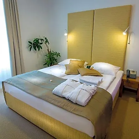 Hotel Rimski Dvor - Rimske Terme Hotel 4*
