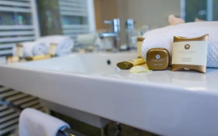 فندق Rimski Dvor - Rimske Terme ريمسكي توبليتسي